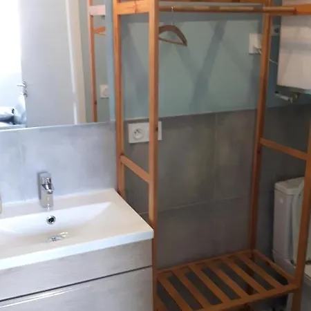 Le Chartreuse / Rent4night Apartment *