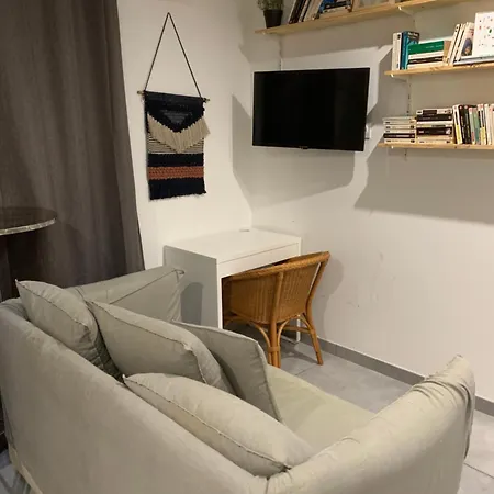 Le Chartreuse / Rent4night * Grenoble